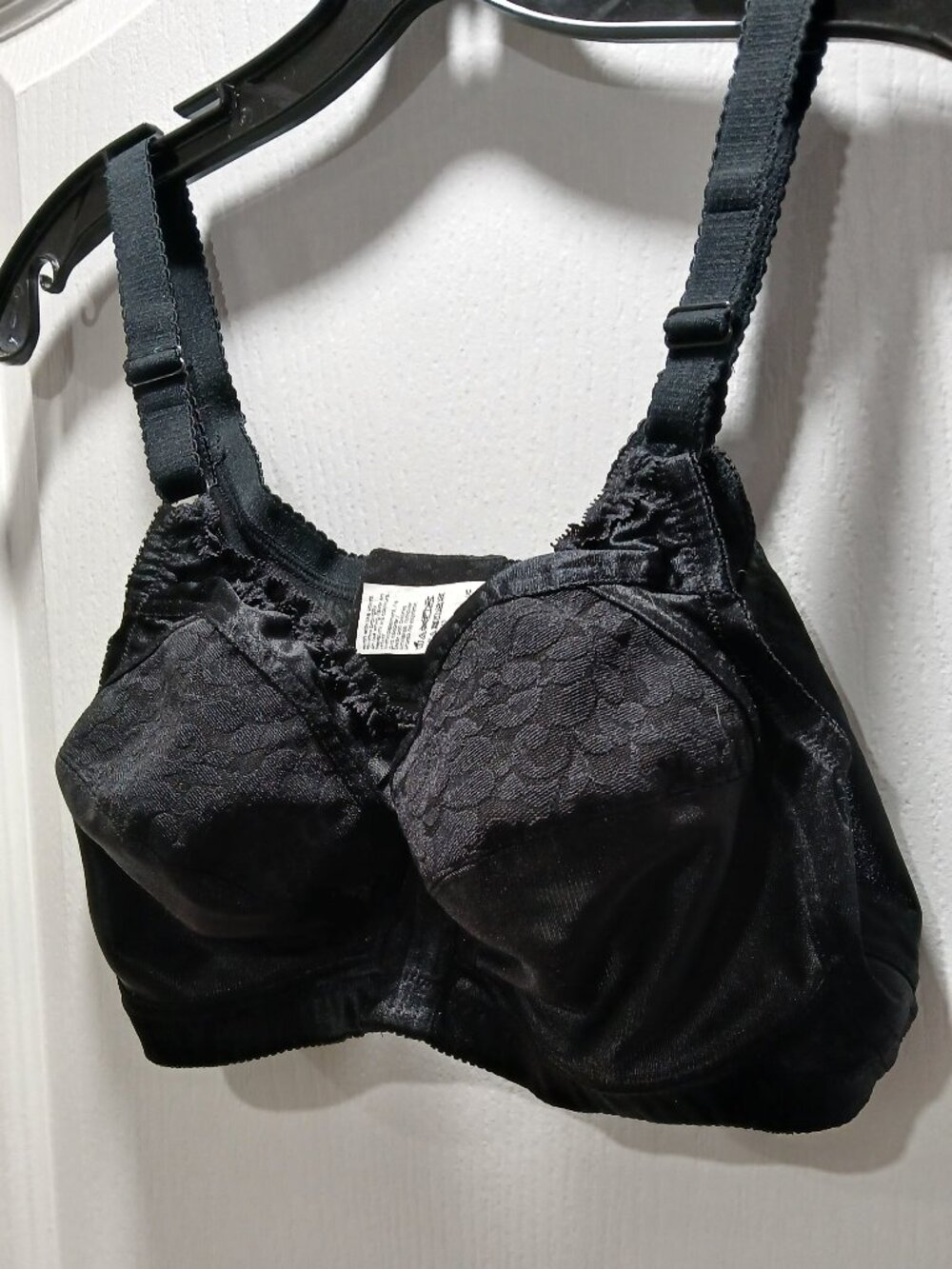 Two Warner's Black Lace Bra, 44C, Like New, Bundle for